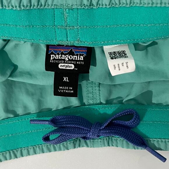 Patagonia Baggies In Fresh Teal Lightweight Water Repellent Relaxed Fit Size XL - Picture 8 of 8
